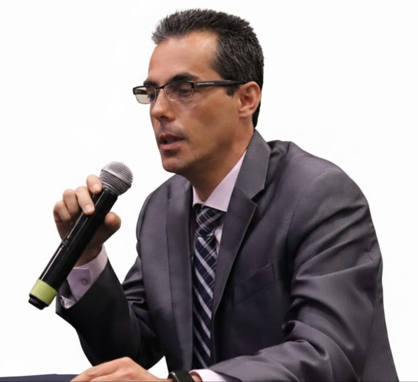 Foto Mtro. Ybán Uriel Villalpando Orozco