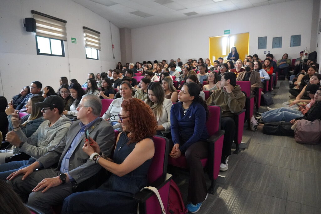 Panel Voces que inspiran LRI en el Mundo Laboral