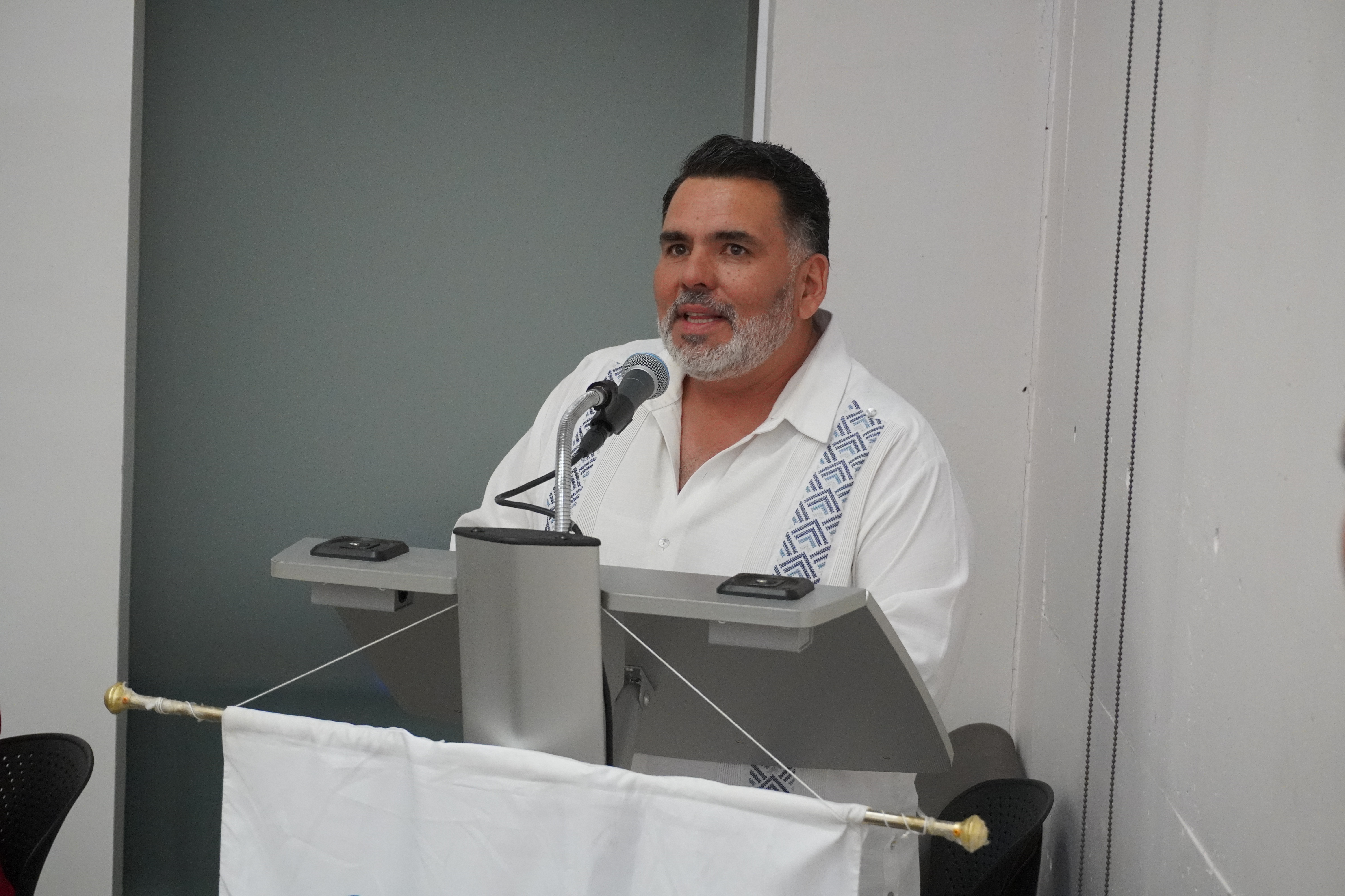 Conversatorio De la Universidad a la Empresa Turística - DCEA