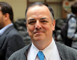 dr alejandro gil villegas