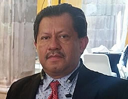 dr julian estudillo ayala