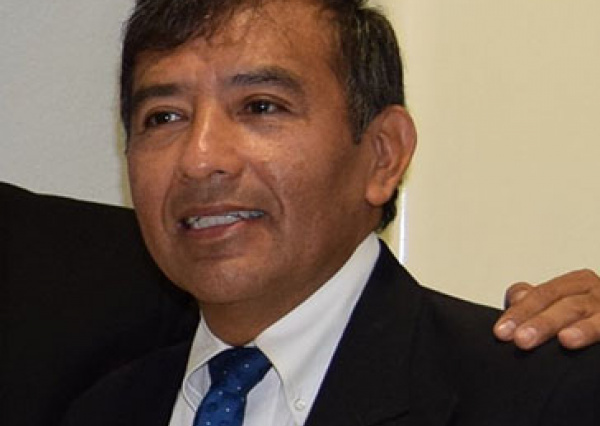 Comunidad científica homenajeará a profesor UG con simposio conmemorativo