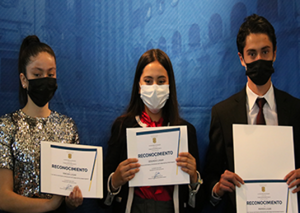 Realizan Concurso de Oratoria y Declamación del CNMS 