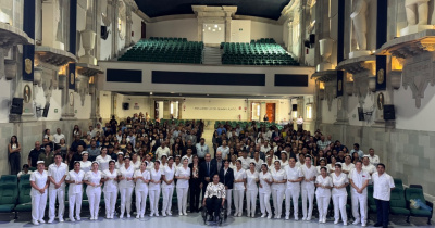 Reafirman su vocación 34 profesionales de la enfermería que egresan de la UG