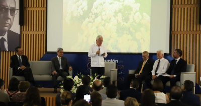Celebran segundo encuentro de personas egresadas de la otrora Facultad de Medicina de la UG 