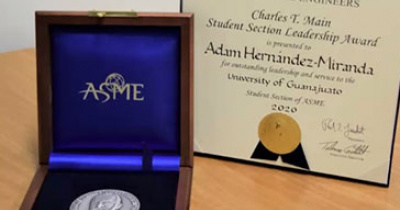 Alumno UG recibe premio de liderazgo estudiantil de la Sociedad Americana de Ingenieros Mecánicos