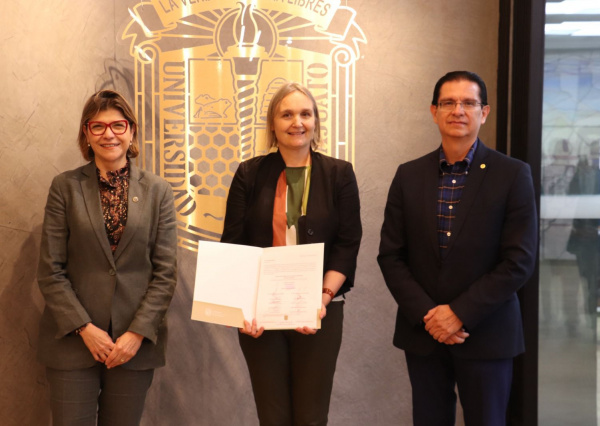 Designan a la Dra. Krisztina Zimányi Directora de la División de Ciencias Sociales y Humanidades del Campus Guanajuato