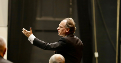 La OSUG estrena en Guanajuato obra de Giacomo Puccini, bajo la dirección de Daniel Myssyk