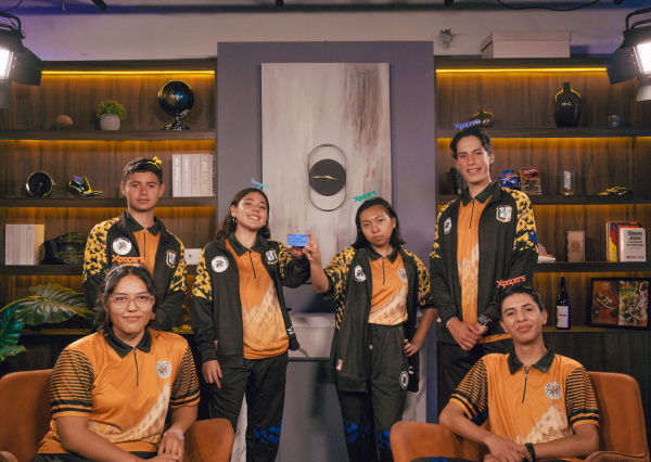 Equipo de la ENMS León se presenta como “emprendedor” en programa de TV4