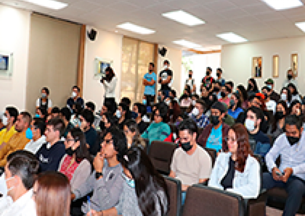 Rinde protesta nueva mesa directiva de la SEIMIQ en la Universidad de Guanajuato