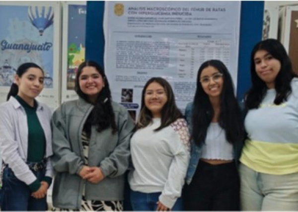 Estudiantes del Campus León comparten el alcance de sus investigaciones