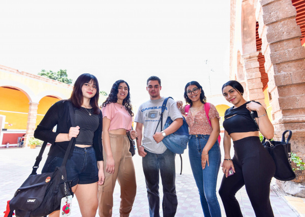 Campus León de la UG inicia proceso de registro para estudiar idiomas