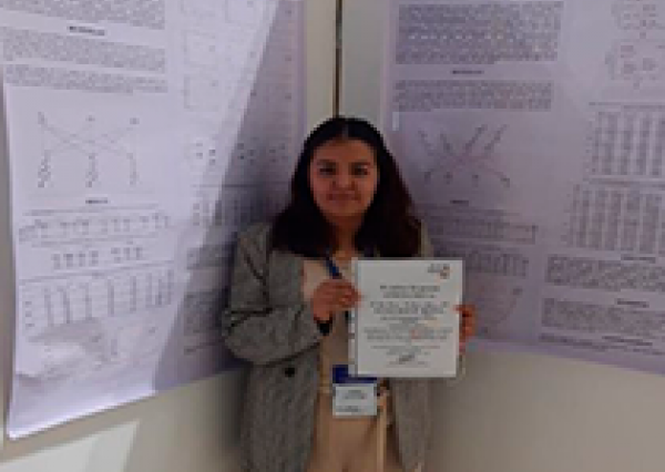 Alumna de UG Yuriria participa en congreso internacional sobre polímeros y materiales avanzados  