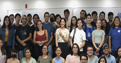 BeePy: Python de estudiantes para estudiantes