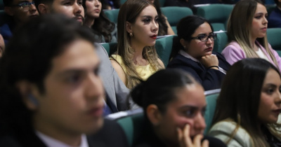 UG reconoce la excelencia académica de sus estudiantes de la División de Derecho Política y Gobierno 