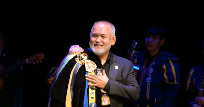 Javier Camarena comparte escenario con el Mtro. Ángel Rodríguez y las Estudiantinas de la UG