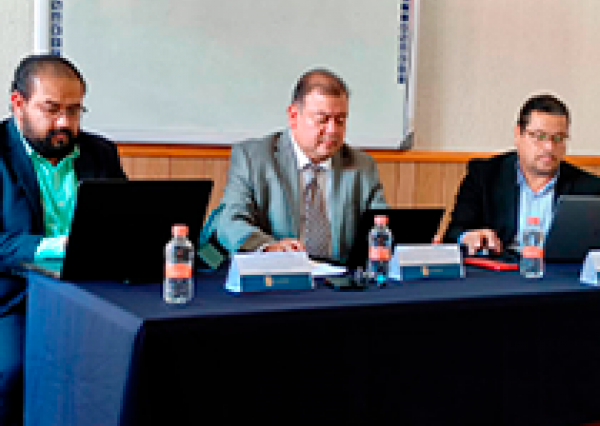 Verifica CIEES procesos y resultados del programa de Ingeniería en Energías Renovables 