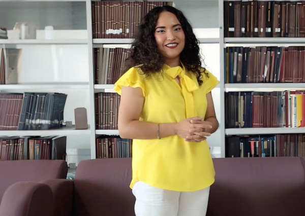 Estudiante UG analiza los retos que la Inteligencia Artificial Generativa plantea en las Instituciones de Educación Superior