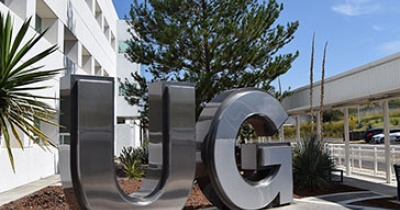 Sede Yuriria acredita calidad de la Licenciatura en Enseñanza del Inglés y Licenciatura en Gestión Empresarial 