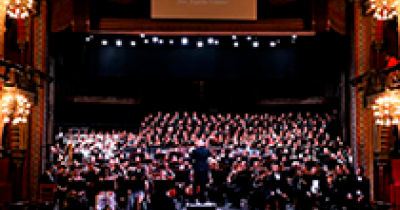 Reconocen con el premio Mahler al Mtro. Roberto Beltrán, Director de la OSUG