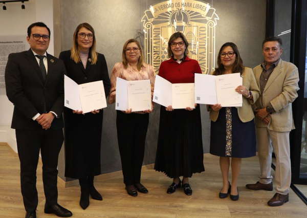 Fortalece UG la Red Médica Universitaria