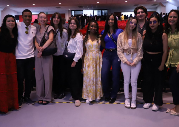 Comparten aprendizajes científicos en la clausura del trigésimo Verano de la Ciencia UG