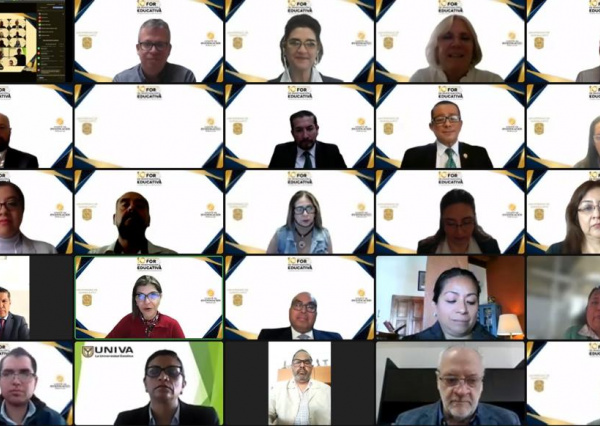 Inauguran Foro de Investigación Educativa en la Escuela de Nivel Medio Superior de León 