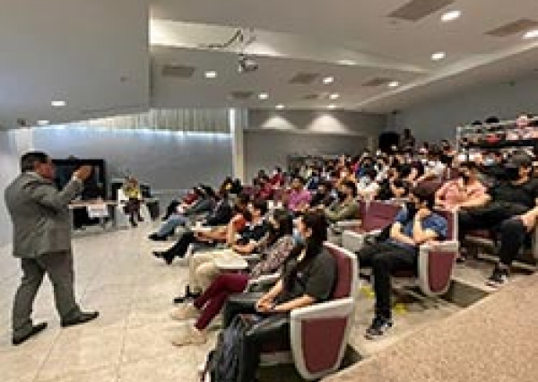 Cuerpo académico de Telecomunicaciones y Fotónica presenta investigaciones en el 5.º Congreso IEEE Photonics