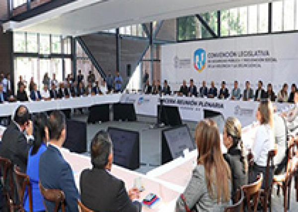 UG colabora en la profesionalización de elementos de seguridad pública