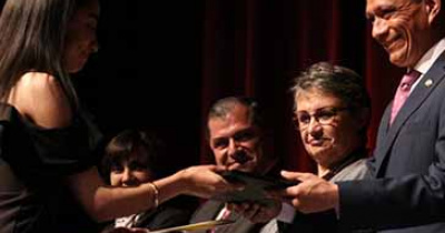 Festeja comunidad de la ENMS Celaya 75 años de historia 