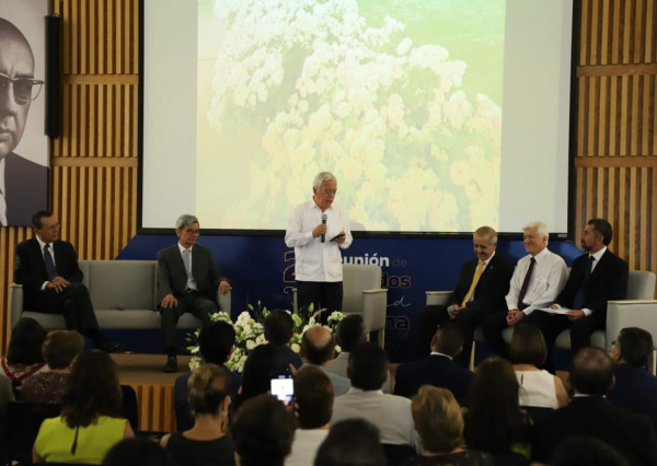 Celebran segundo encuentro de personas egresadas de la otrora Facultad de Medicina de la UG 