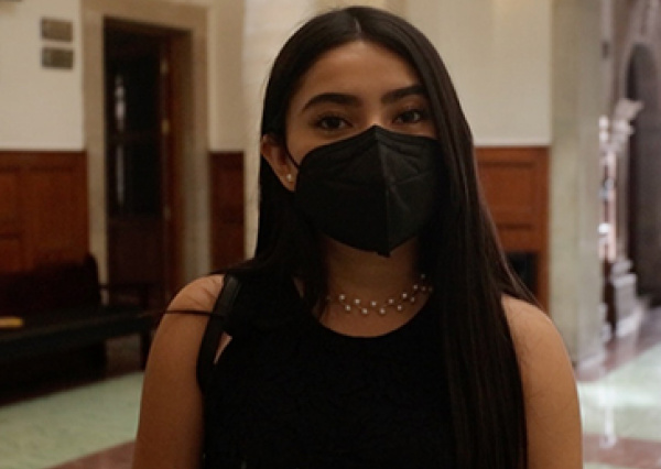 Me siento afortunada de contar con la vacuna, tengo la seguridad de protegerme, y a las personas con las que convivo: alumna UG 