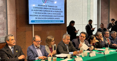 Participa Rectora General de la UG en entrega de informes financieros a la Cámara de Diputados 