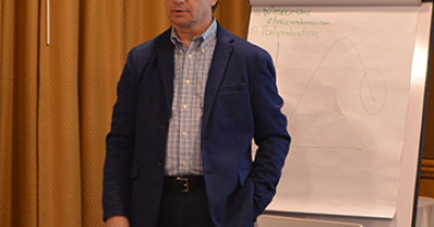 Capacitan a profesores UG en procesos de transferencia de tecnología