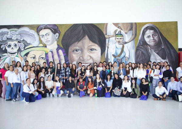 Motivan el liderazgo estudiantil en el 3er Encuentro de Embajadores de la Evaluación del Desempeño Docente