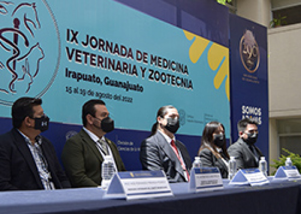Especialistas en salud animal comparten actualidades en la 9.ª Jornada de Medicina Veterinaria y Zootecnia