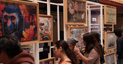 Exponen en el Mesón de San Antonio de la UG fusión del arte e inteligencia artificial