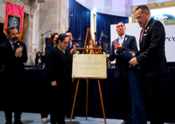 Conmemoran 195 años de la creación de estudios de Derecho en la UG 