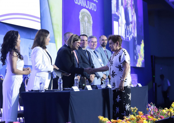 UG es anfitriona del 37° Congreso Nacional de la AMMFEN