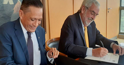 UG y la UNAM suman esfuerzos para crear la cátedra “Educación para el desarrollo social” 