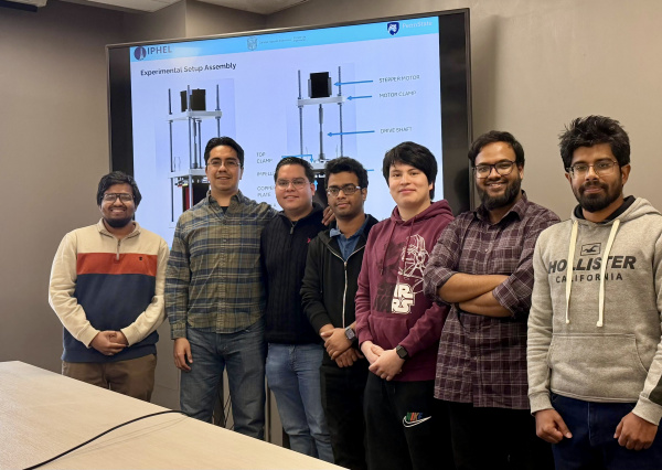 Estudiante UG mejora sistema de enfriamiento de dispositivos electrónicos durante su estancia en Penn State University