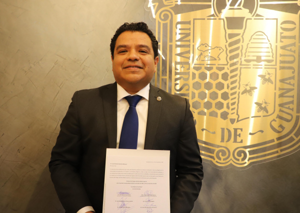 Designan al Dr. Juan Antonio Sánchez Márquez, Director del Colegio del Nivel Medio Superior de la UG