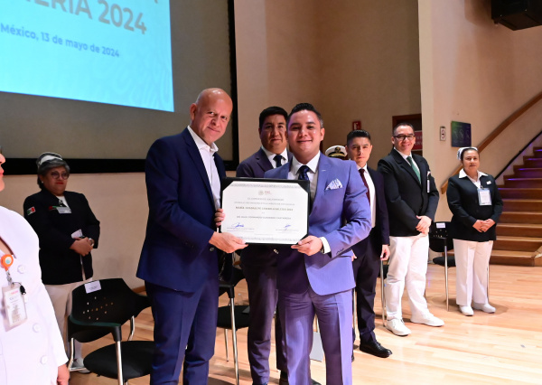 “La enfermería siempre ha marcado la diferencia en la sociedad”: Dr. Raúl Fernando Guerrero Castañeda