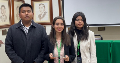 Egresada de Astrofísica UG recibe la presea ‘Ing. Sergio Viñals’ por su tesis de Maestría en el campo espacial