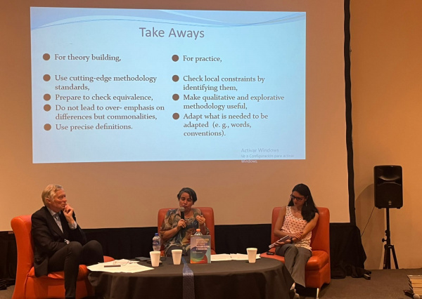 Analizan la relación entre cultura y comportamiento humano en conferencia internacional de psicología