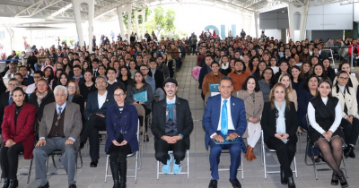 Se comprometen 160 egresadas y egresados del Campus Celaya