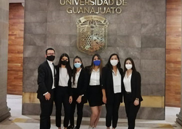 UG, campeona en las dos competencias nacionales de litigación oral