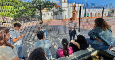 Director del Archivo Histórico Municipal de León comparte la historia del Barrio del Coecillo a comunidad UG
