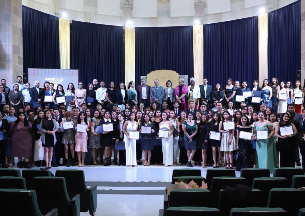 “Una vez abeja, siempre abeja”; Celebran egreso de nueva generación de la DCSH Campus Guanajuato