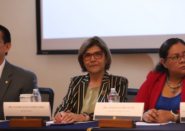 Investigación, vinculación y redes, ejes del primer Foro de Investigación SPARTANS en la UG 